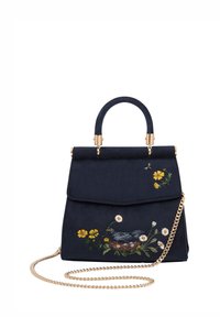 Bolso marino de ante sintético con un asa superior, herrajes dorados y bordados florales que presentan un pájaro y margaritas en la parte inferior.
