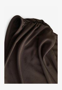 Unausgewählt, chocolate brown