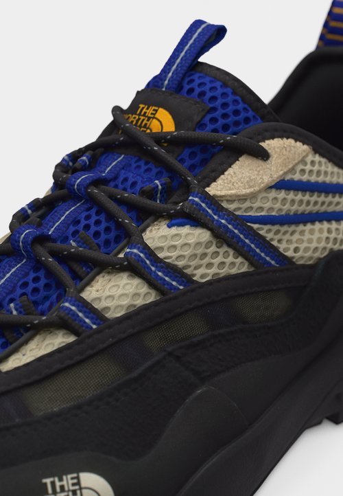 The North Face CLYFFE ULTRA UNISEX - Trainers - desert stone/blue — photo 7