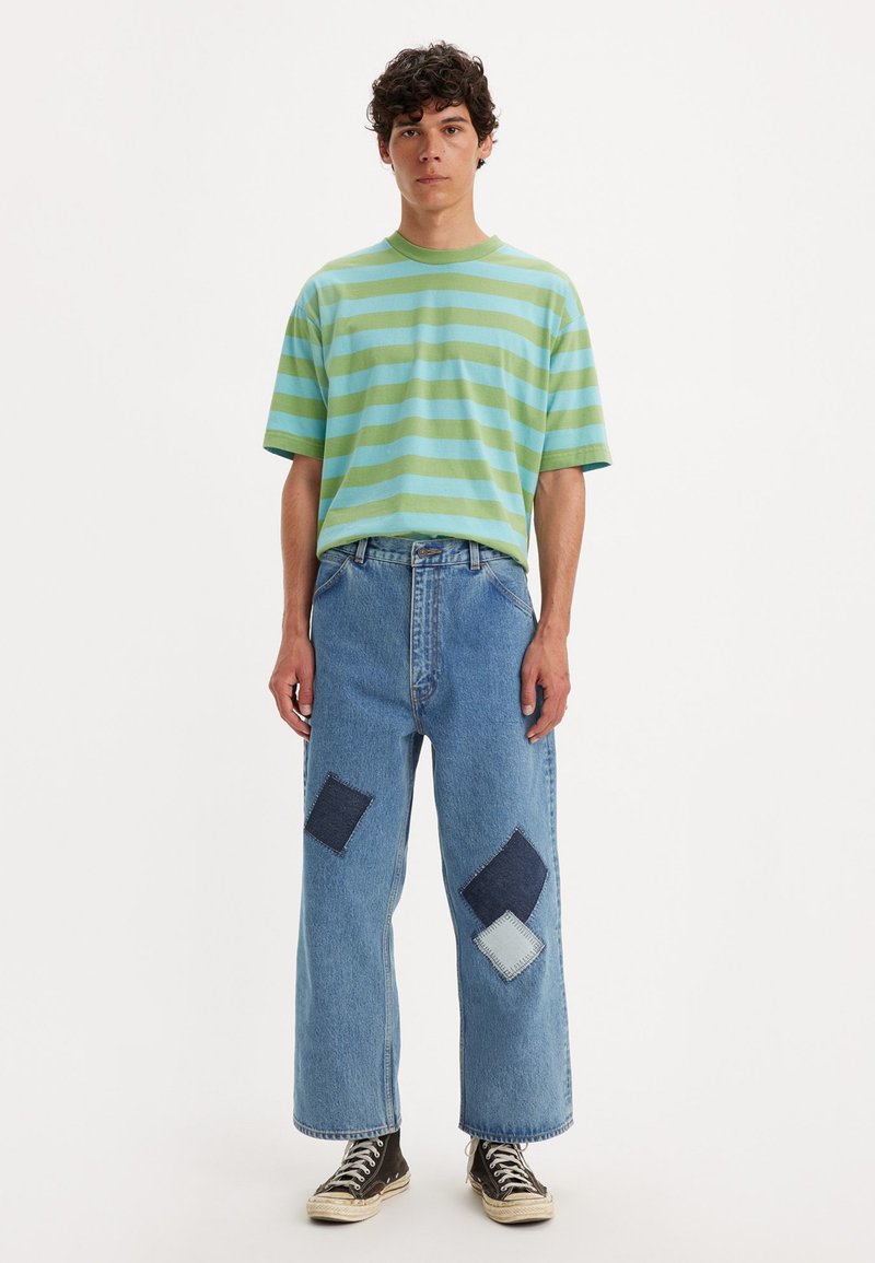 Levi's® Skateboarding SKATE CROP CARPENTER - Široke kavbojke - pushing daisies