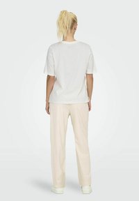 ONLY Camiseta estampada - off-white