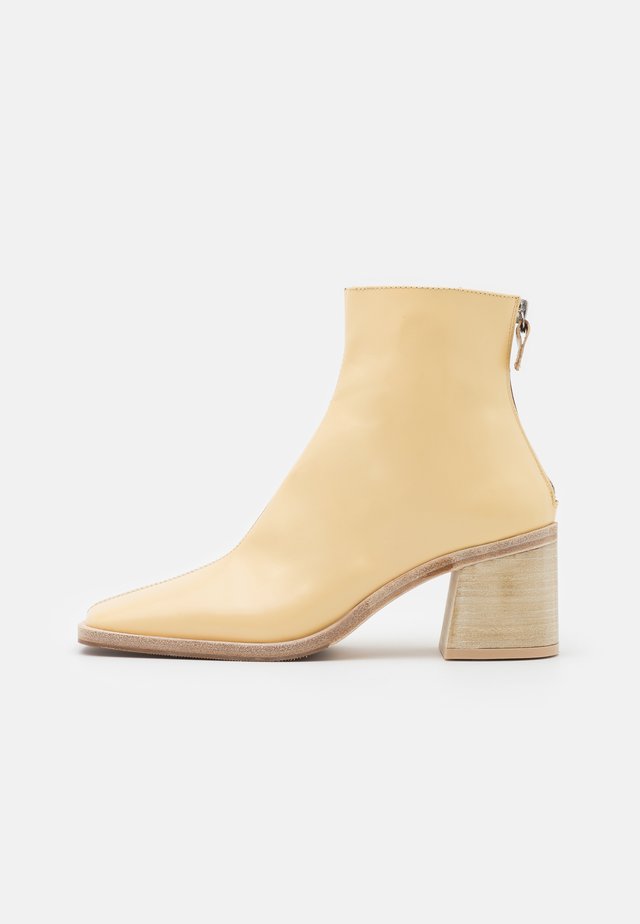 IVY - Støvletter - crema