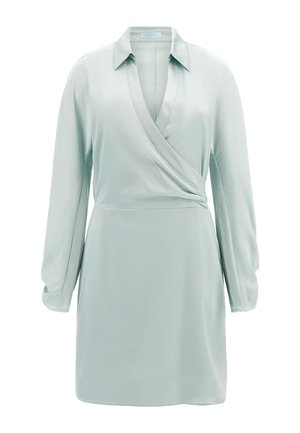 Rochie închisă verde deschis, cu guler, mâneci lungi și o textură netedă, lucioasă. Design simplu, fără modele sau accente vizibile.