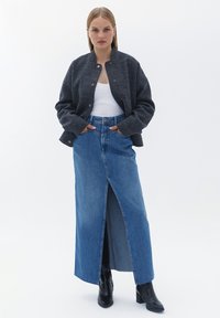 OXXO HIGH RISE - Maxi sukně - rodeo denim