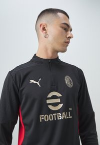 Puma AC MILAN TRAINING 1/4 ZIP - Vereinsmannschaften - black/for all time red