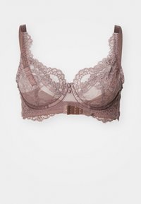 Soutien-gorge en dentelle mauve avec des motifs floraux, structure à armatures et bretelles ajustables. Comprend une fermeture à crochets et œillets et des bords festonnés.