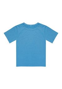 Camiseta de manga corta en algodón azul claro liso. Cuello redondo, textura suave y diseño limpio sin patrones ni acentos.