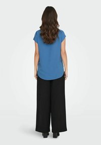 ONLY VIC S/S SOLID NOOS PTM - T-shirts basic - blue yonder