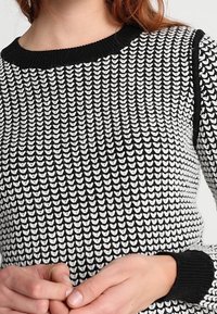 Banana Republic Stickad tröja - beige