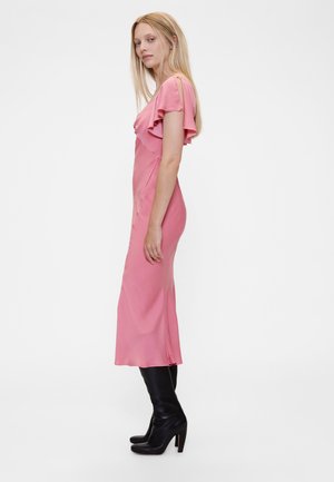 GAP GAPSTUDIO SATIN MIDI DRESS - Koktejlové šaty / šaty na párty - elle pink