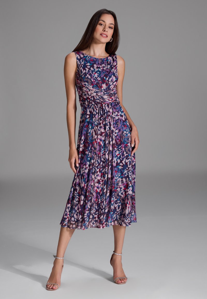 Swing SWING - Day dress - navy   multi