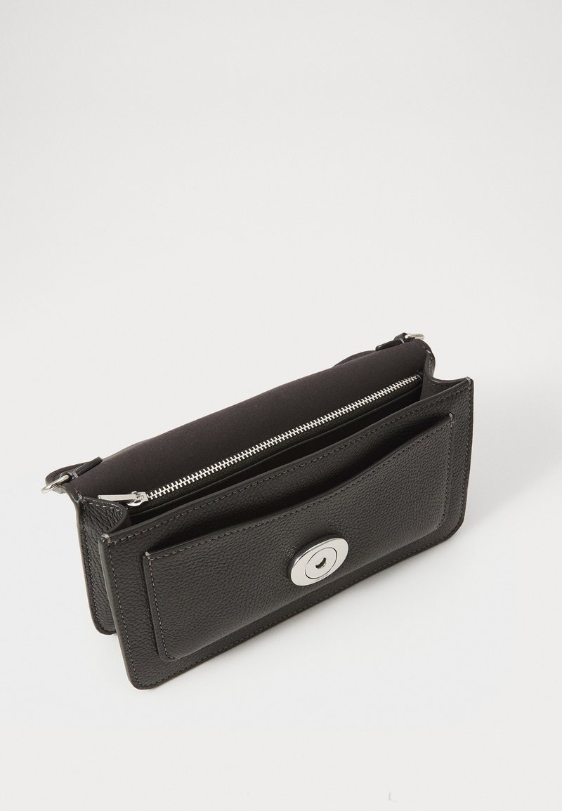 Bracelet chaîne noir bronze : sac à main, pochette ou
