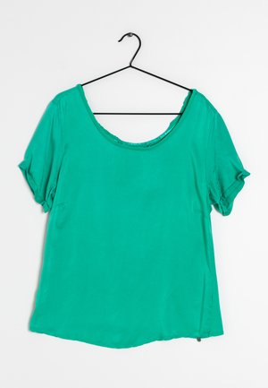 Camiseta básica - green
