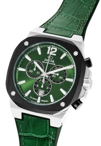 Orologio con cinturino in pelle verde, cassa in acciaio inossidabile argentato, lunetta nera, quadrante verde, indicatori delle ore bianchi e sottodial di cronografo.