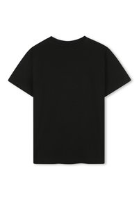 Svart kortärmad t-shirt med rund halsringning, med en slät yta och en enkel, klassisk design utan några mönster eller detaljer.