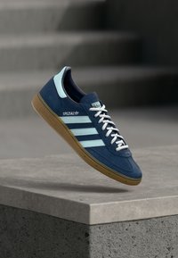 Non selezionato, collegiate navy/footwear white