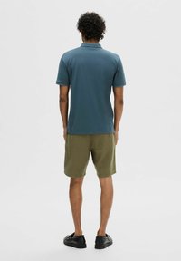 Selected Homme SLHFAVE ZIP - Polo majica - bering sea