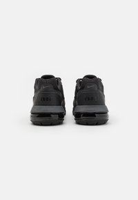 Nike Sportswear PULSE - Joggesko - black/anthracite