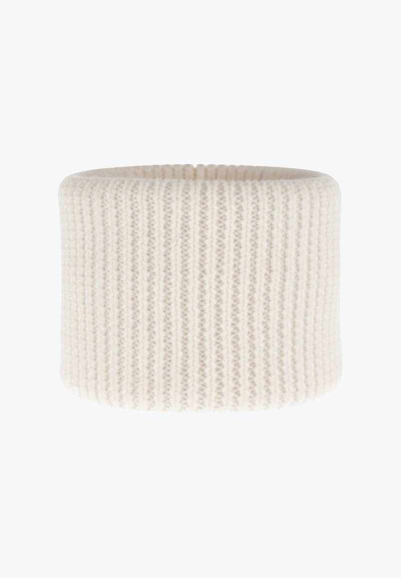 Witte mand van geribbeld stof met een ronde vorm en getextureerde zijkanten, ontworpen voor opslag of organisatie. Zachte en neutrale kleur.