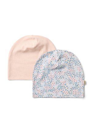 Twee zachte stoffen mutsen, één effen lichtroze en één lichtroze met een klein blauw en paars bloemenpatroon.