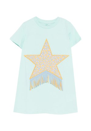 Vestito azzurro chiaro a maniche corte con una grande stella gialla riempita da stelle più piccole e bordo sfrangiato al centro davanti.
