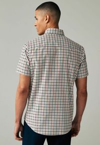 Next Skjorta - white green gingham