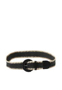 Cinturón negro trenzado con patrón de zigzag crema, que presenta una hebilla redonda negra y una pieza final de cuero sintético. La tela texturizada mejora el agarre.