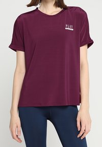 ONLY Play Camiseta estampada - dark red