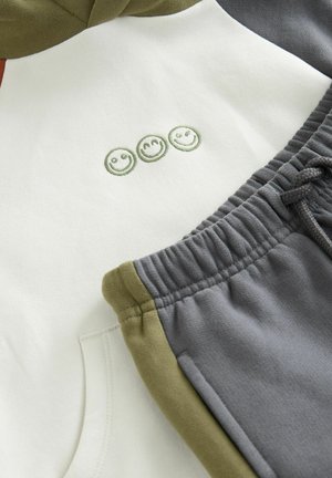 Next REGULAR FIT - AND JOGGERS SET - Treningas - ecru/off white and charcoal grey colourblock