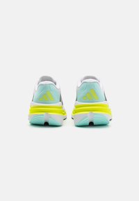 adidas Performance ADISTAR 3 - Chaussures de running sur route - footwear white/core black/pulse lime