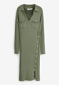 Robe en tricot côtelé verte avec un décolleté en V, un col, deux poches poitrine et des détails de boutons le long de la couture latérale.