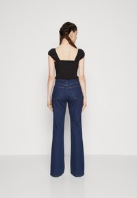 Hollister Co. PRETTY MIX CORSET - Tričko s potlačou - casual black