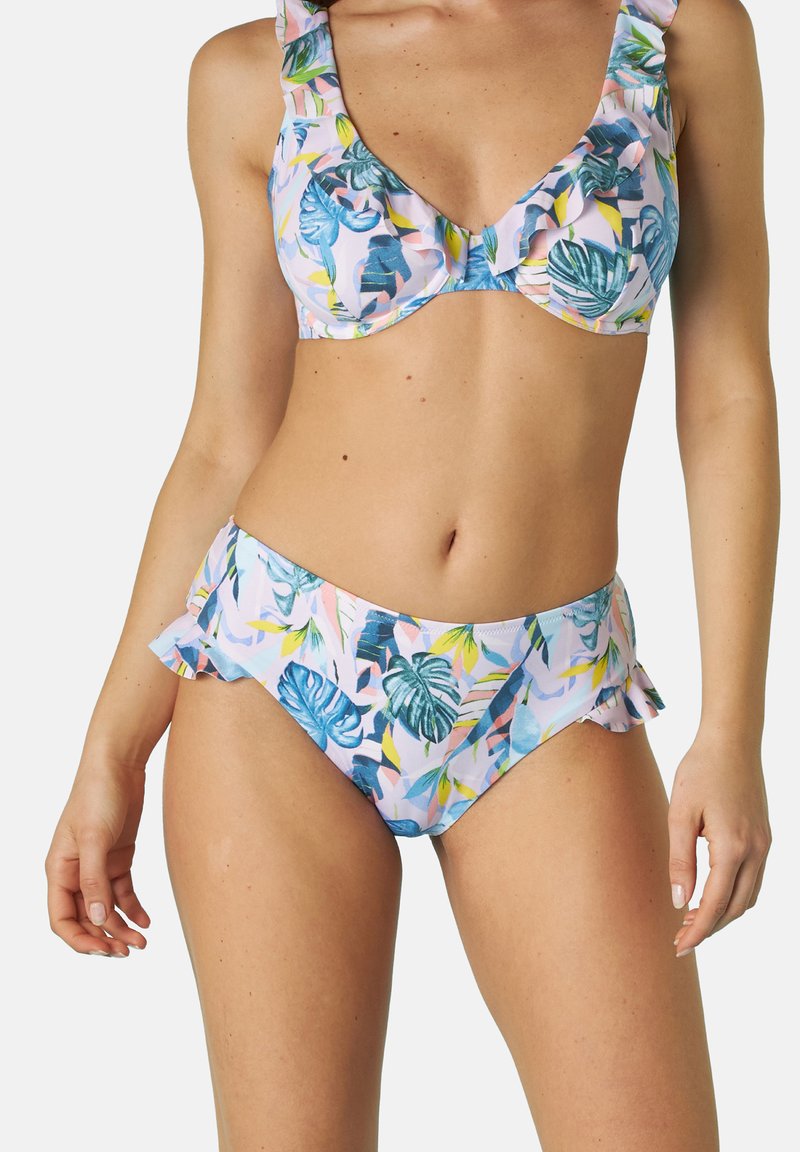 Costume da bagno a due pezzi con una base rosa decorata da motivi di foglie tropicali multicolori, spalline con volant e dettagli a volant decorativi sul fondo del bikini.