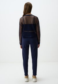 Jimmy Key FISHNET OVERLAY - Trui - dark blue