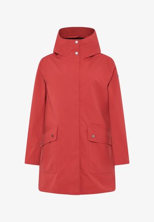 Czerwona wodoodporna kurtka z kapturem, zapinana z przodu na guziki, z dwoma dużymi kieszeniami z patkami zapinanymi na zatrzaski.