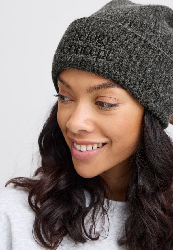 JCVIOL BEANIE LOGO - Beanie - ebony4