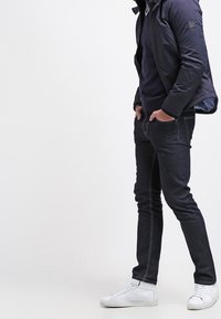 TOM TAILOR DENIM Mezisezónní bunda  - dark blue