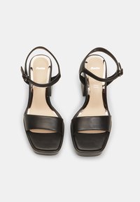 Bata Sandali con tacco - schwarz