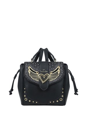 Borsa a mano in pelle nera con decorazioni in oro a forma di ala e cuore, dettagli in cristallo, lati con coulisse e due manici corti.