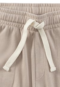 Unselected, beige