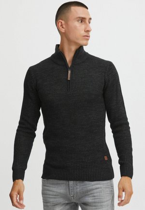 IDVALERO - Strickpullover - black