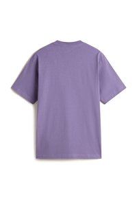 T-shirt violet uni à manches courtes, montré de dos avec un col rond et une coupe décontractée sur fond blanc.