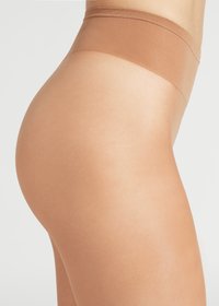 Nudenfarvede gennemsigtige strømpebukser med en glat tekstur, bred talje og tætsiddende design, der viser et nærbillede af materialet.