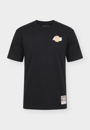 Mitchell & Ness, FACE BOXY TEE LOS ANGELES LAKERS SHAQUILLE O'NEAL - Ρούχα για κλαμπ - black