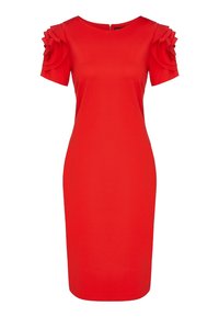 Robe rouge à manches courtes avec des accents superposés et volantés aux épaules. Confectionnée en tissu lisse, coupe ajustée jusqu'à mi-genou.