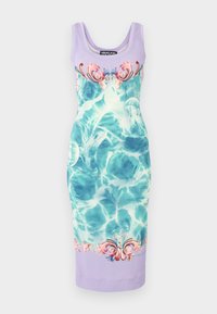 Αμάνικο λιλά φόρεμα με τύπωμα γαλάζιου νερού και μέδουσας, με περίτεχνα ροζ και πορτοκαλί σχέδια σε σπειροειδείς γραμμές στο επάνω μέρος και στο τελείωμα.