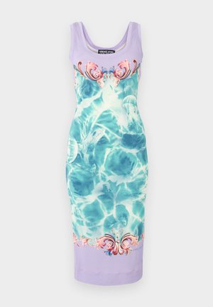 Robe sans manches lavande avec motif d'eau turquoise et de méduse, ornée de motifs en spirale roses et orange en haut et à l'ourlet.