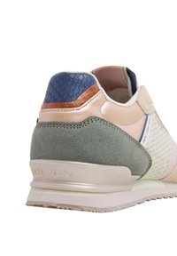 Sneaker with a mix of leather, suede, and textile in pastel pink, green, and blue. Features a textured heel and logo detail on the sole.