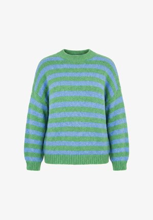 Blød strikket sweater med grønne og blå vandrette striber, ribstrikket rund halsudskæring, manchetter og kant, vist på en hvid baggrund.