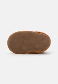 Robeez BEAR'S WALK UNISEX - Tøfler - camel